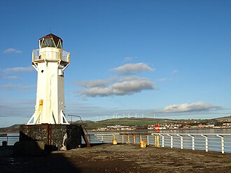 Photo of Ardrossan Pierhead Lighthouse