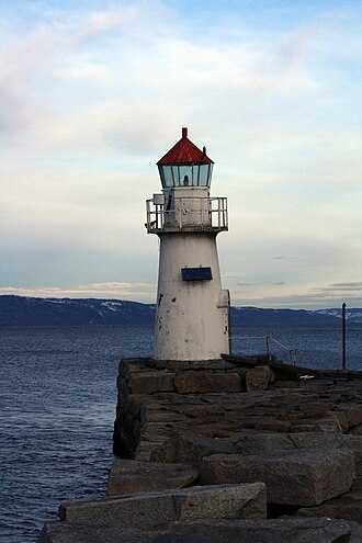 Photo of Lade molo, nordre fyrlykt