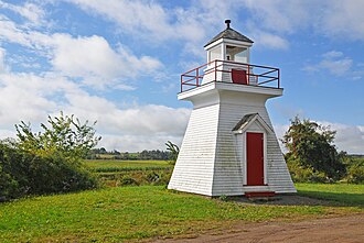 Photo of Borden's Wharf light
