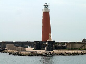 Photo of Napoli Molo San Vincenzo lighthouse
