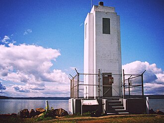 Photo of Browns Point Light