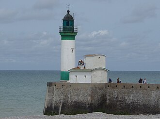 Photo of Le Tréport lighthouse