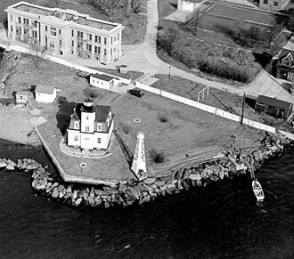 Photo of North Brother Island Light