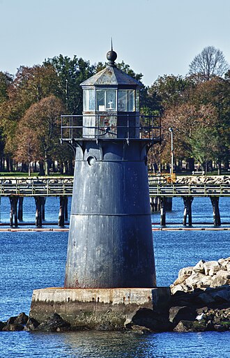 Photo of Tongue Point Light
