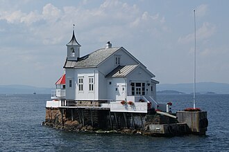 Photo of Dyna Lighthouse